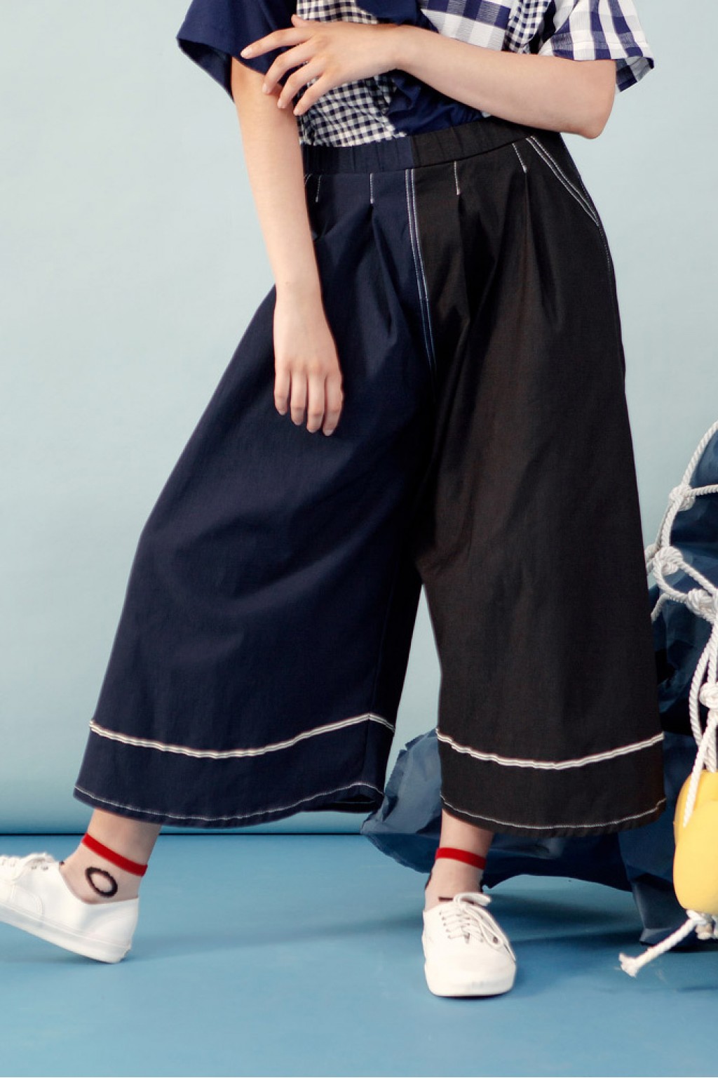 VELDA PANTS BLACK NAVY